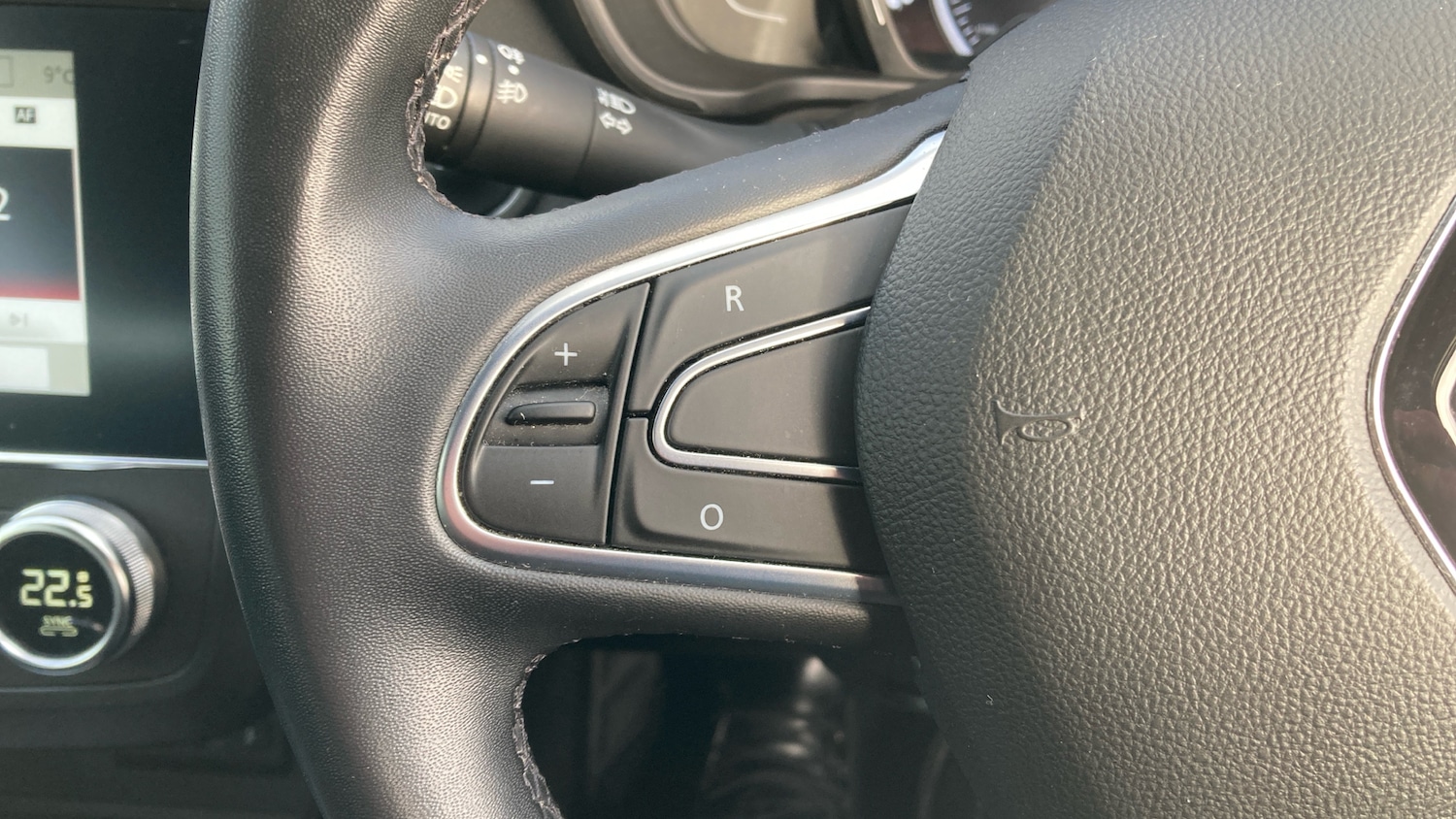 Used Renault Kadjar 2020 for sale - 76696916: Photo 21