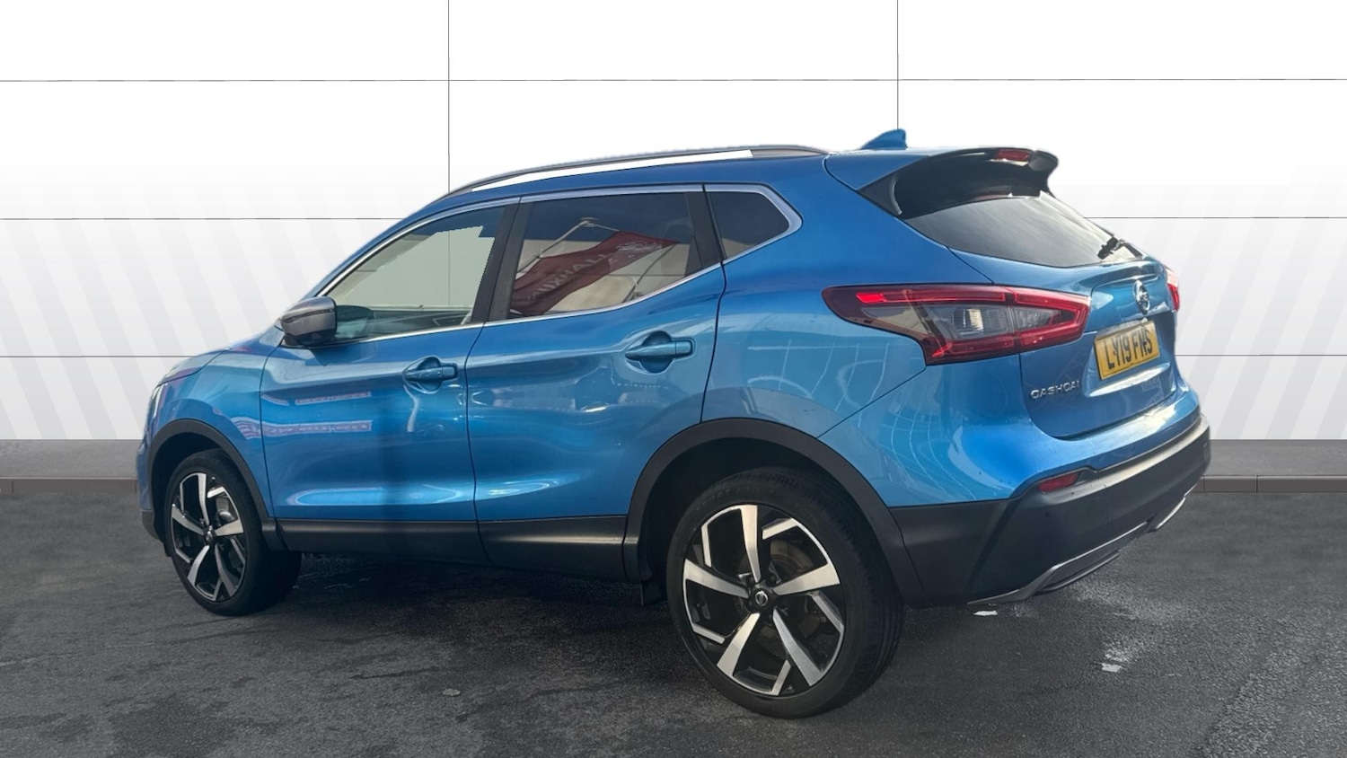 Used Nissan Qashqai 2019 for sale - 76696909: Photo 2