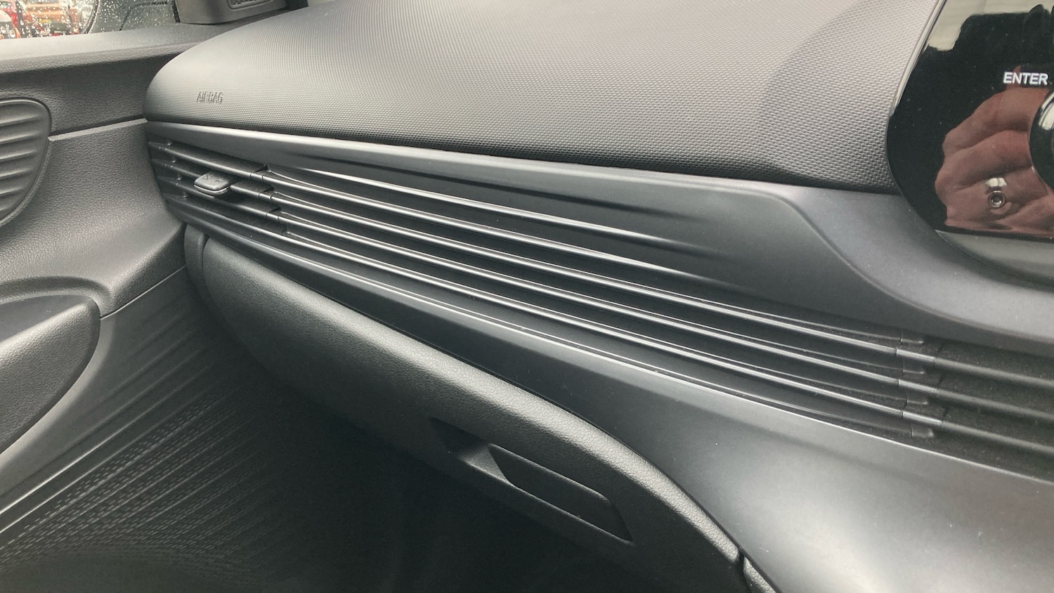 Used Hyundai i20 2023 for sale - 77493211: Photo 33