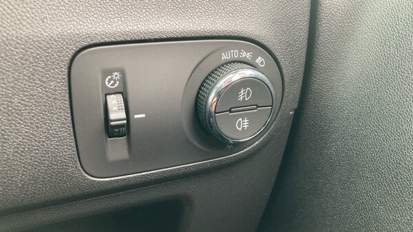 Used Vauxhall Crossland 2024 for sale - 75620856: Photo 24