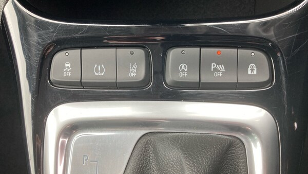 Used Vauxhall Crossland 2024 for sale - 75620856: Photo 31