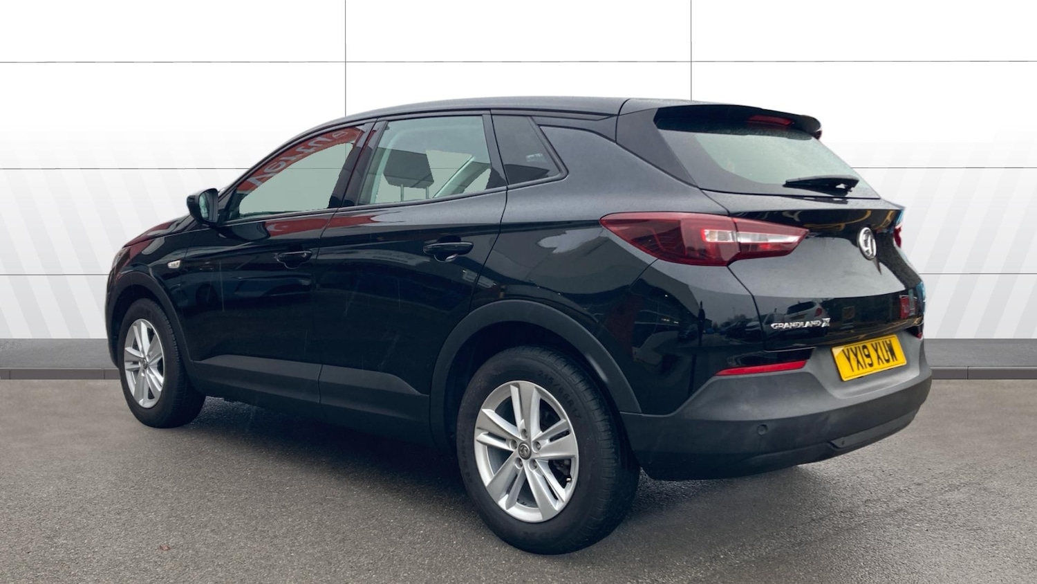 Used Vauxhall Grandland X 2019 for sale - 77140518: Photo 2