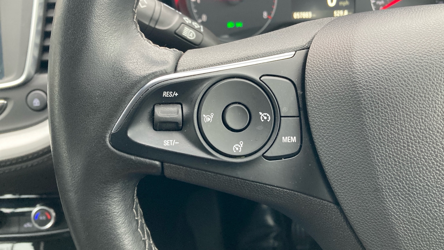 Used Vauxhall Grandland X 2019 for sale - 77140518: Photo 21