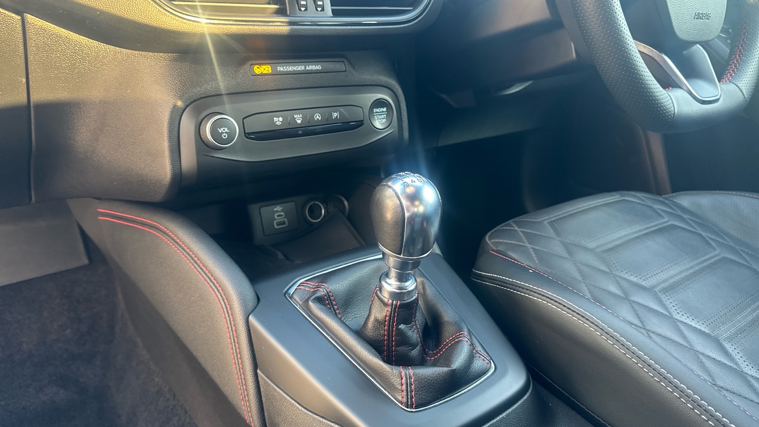 Used Ford Focus 2023 for sale - 78042643: Photo 13