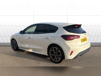 Used Ford Focus 2023 for sale - 78042643: Photo