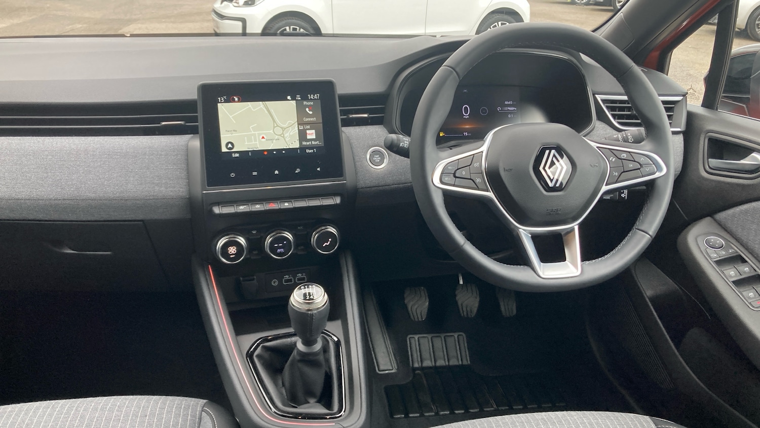 Used Renault Clio 2024 for sale - 78042624: Photo 10