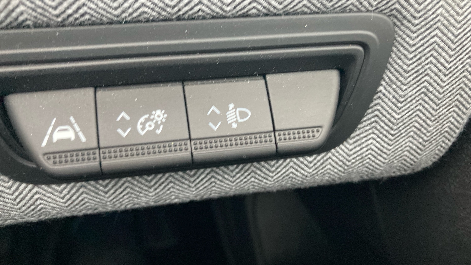 Used Renault Clio 2024 for sale - 78042624: Photo 25