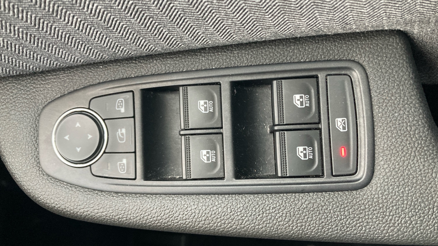 Used Renault Clio 2024 for sale - 78042624: Photo 26