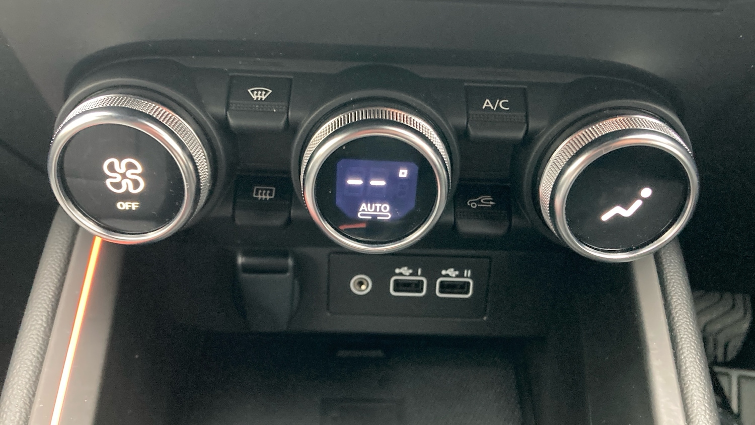 Used Renault Clio 2024 for sale - 78042624: Photo 27