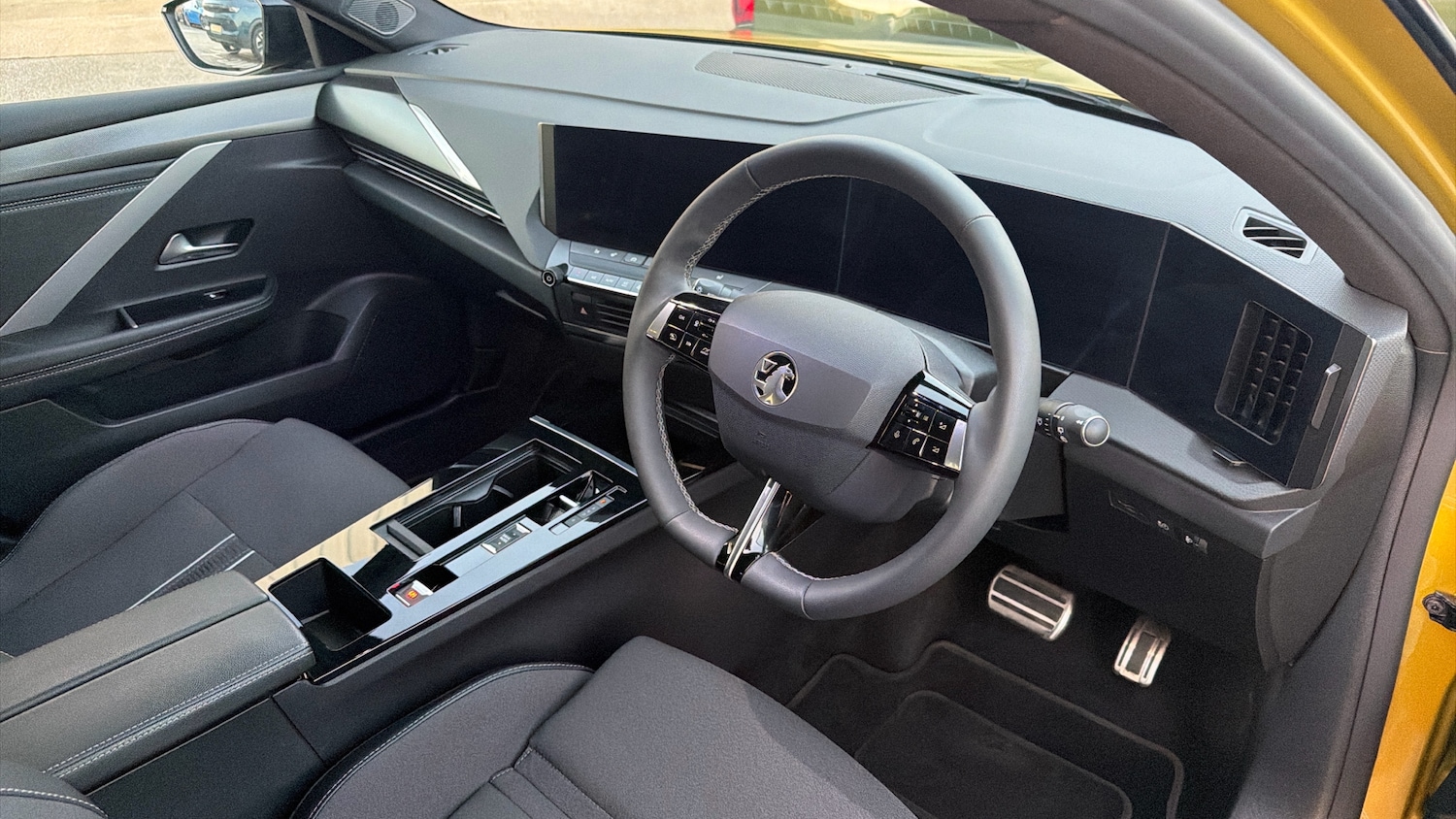 Used Vauxhall Astra 2024 for sale - 76722730: Photo 11