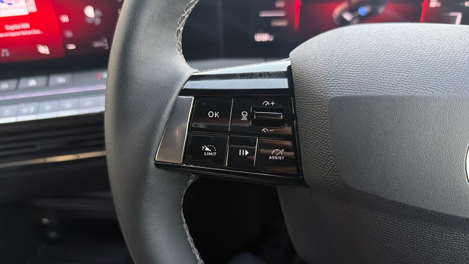 Used Vauxhall Astra 2024 for sale - 76722730: Photo 21