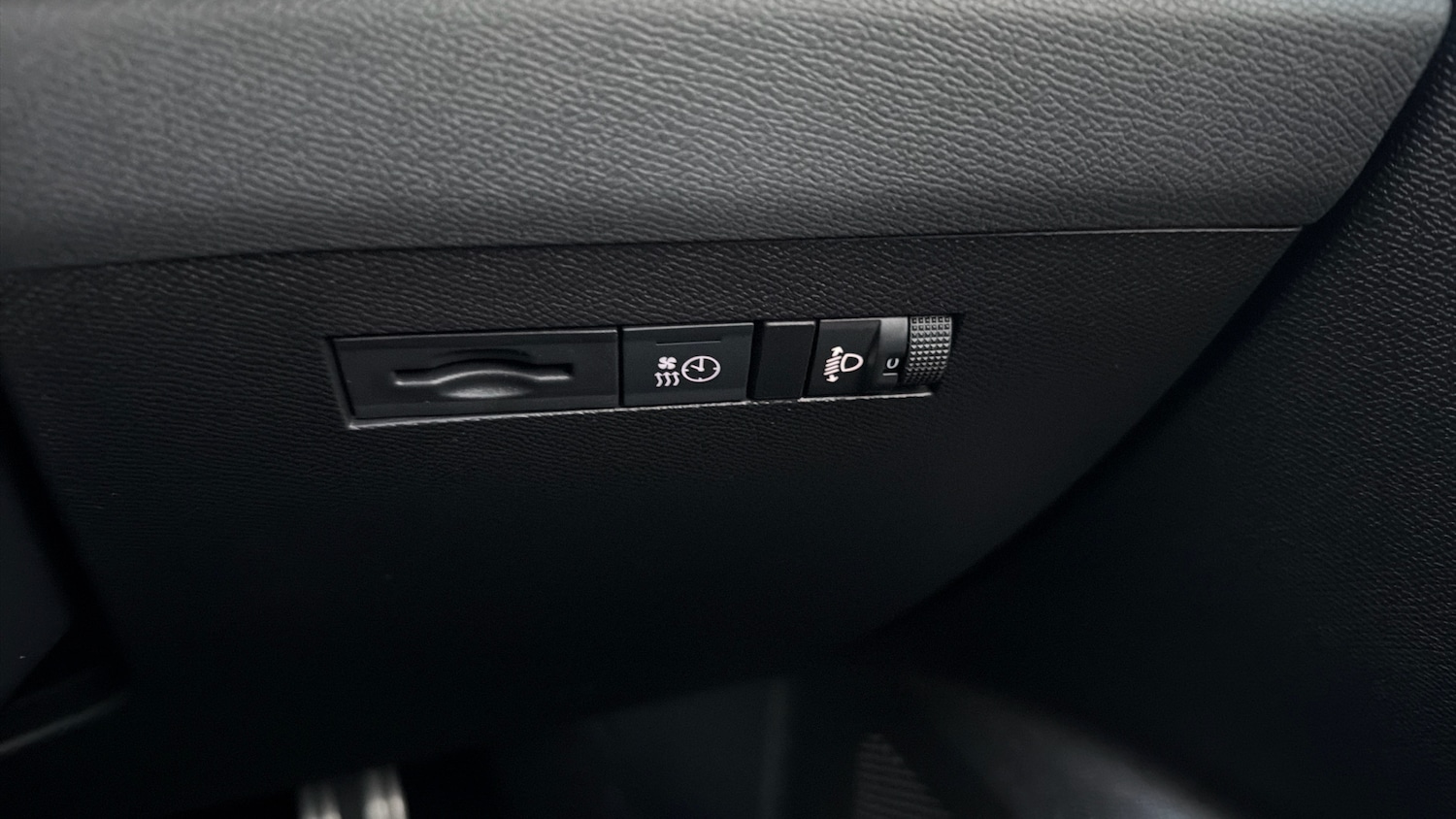 Used Vauxhall Astra 2024 for sale - 76722730: Photo 24