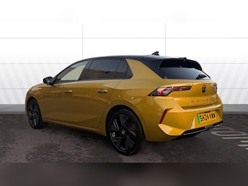 Used Vauxhall Astra 2024 for sale - 76722730: Photo