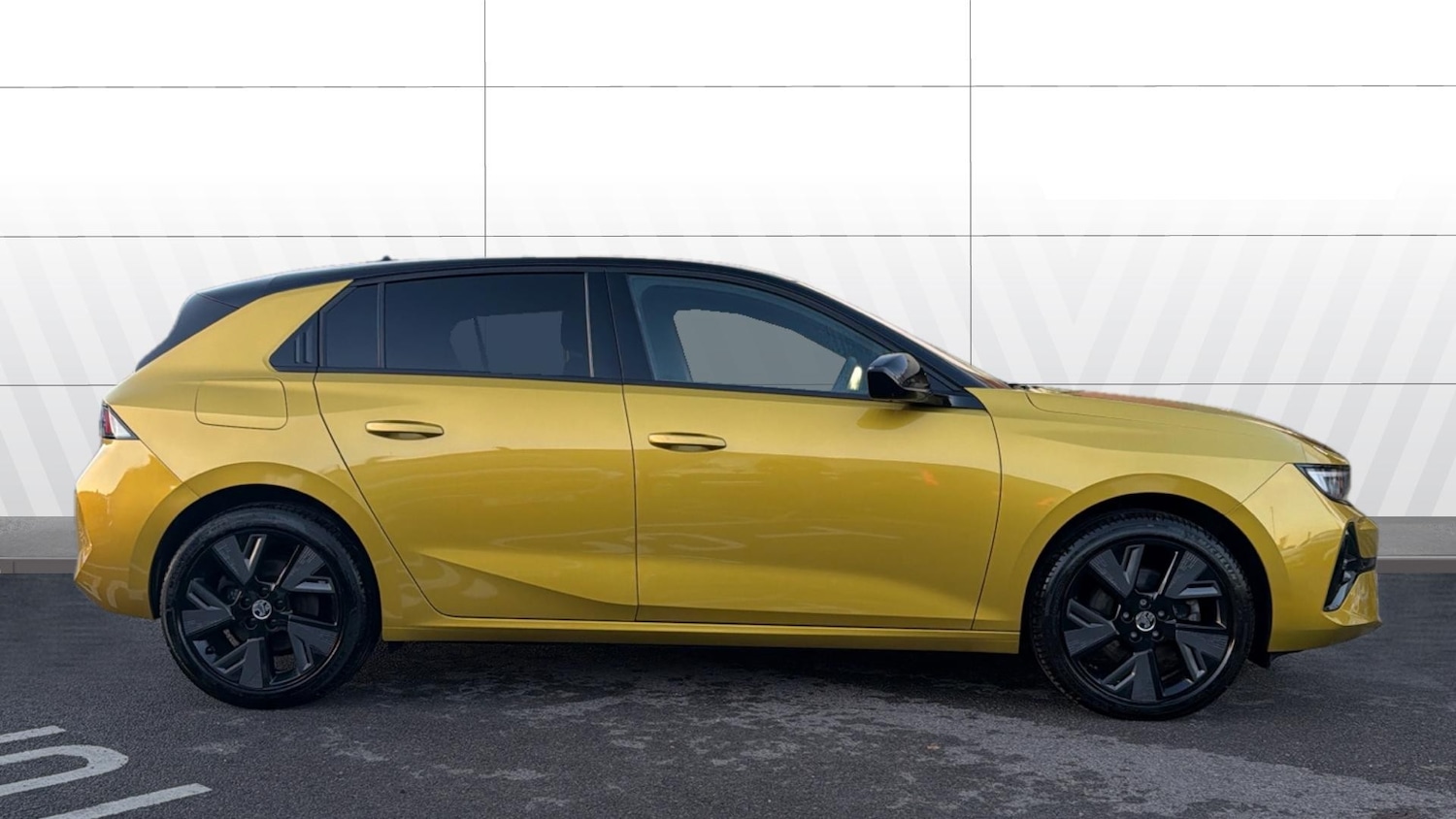 Used Vauxhall Astra 2024 for sale - 76722730: Photo 5