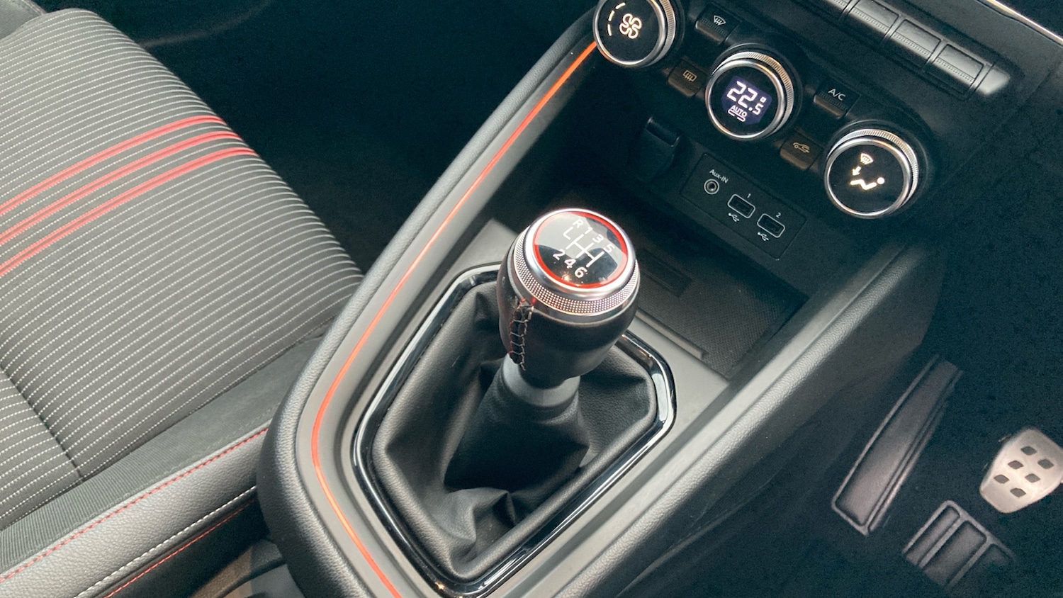 Used Renault Clio 2022 for sale - 77336468: Photo 13