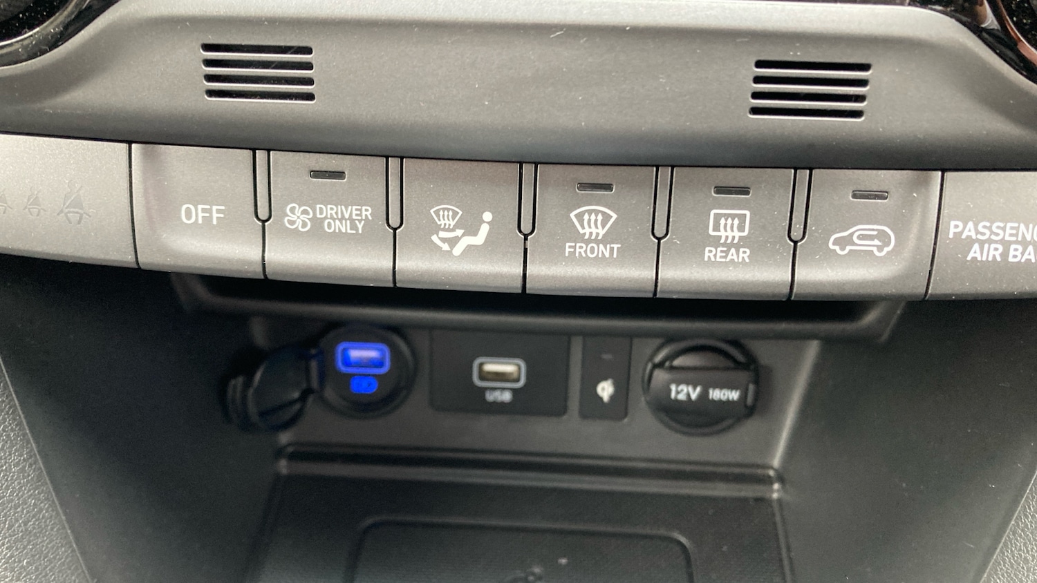 Used Hyundai KONA 2020 for sale - 78197251: Photo 56