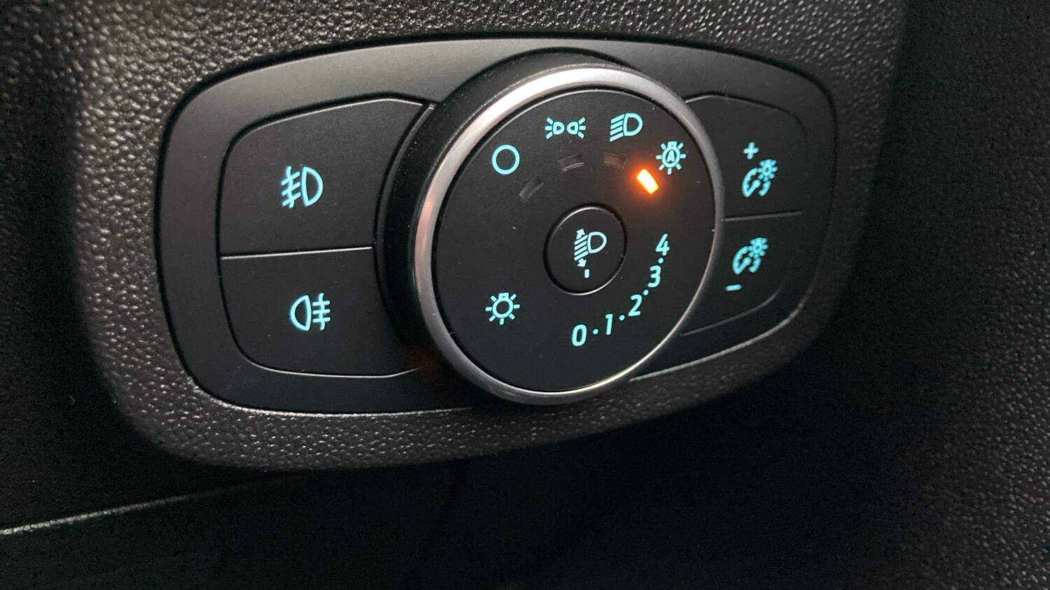 Used Ford Fiesta 2019 for sale - 77584386: Photo 27