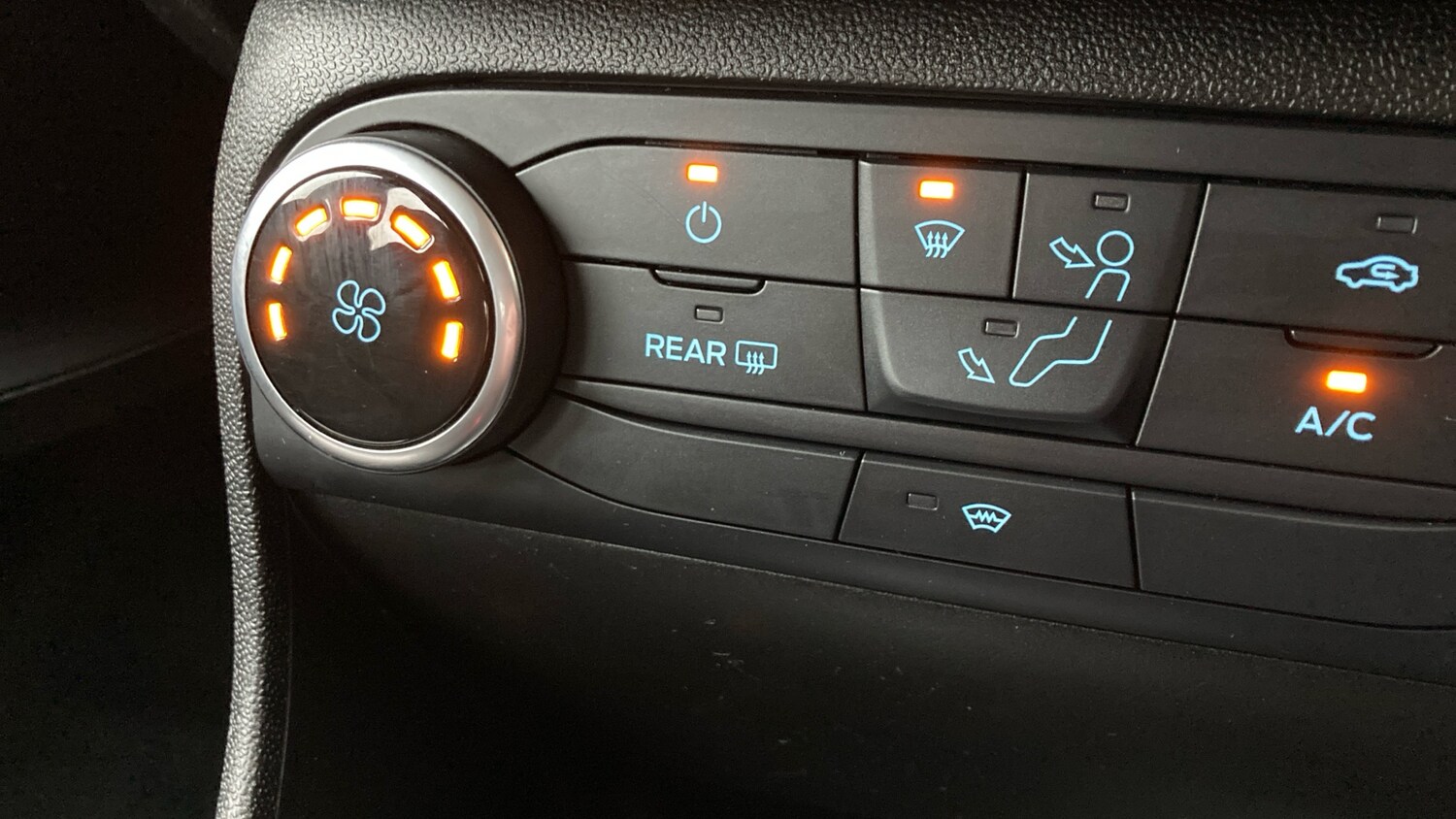 Used Ford Fiesta 2019 for sale - 77584386: Photo 29