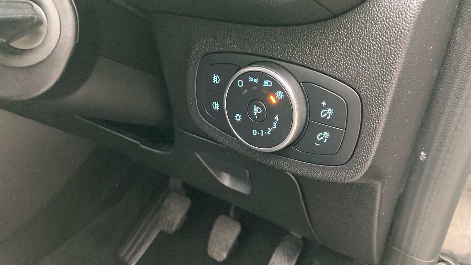 Used Ford Fiesta 2019 for sale - 77584386: Photo 41