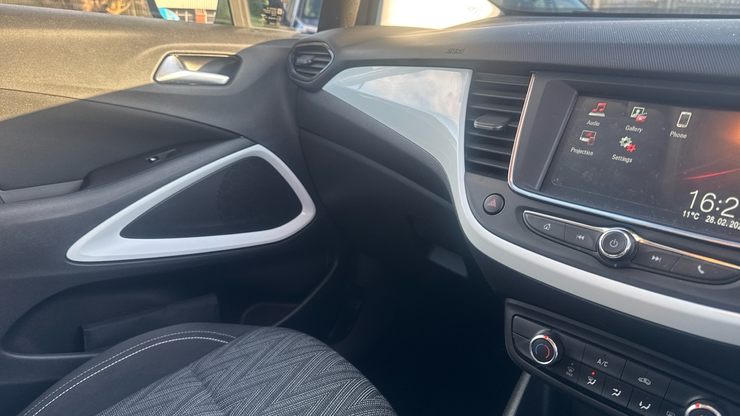 Used Vauxhall Crossland X 2020 for sale - 77781399: Photo 46
