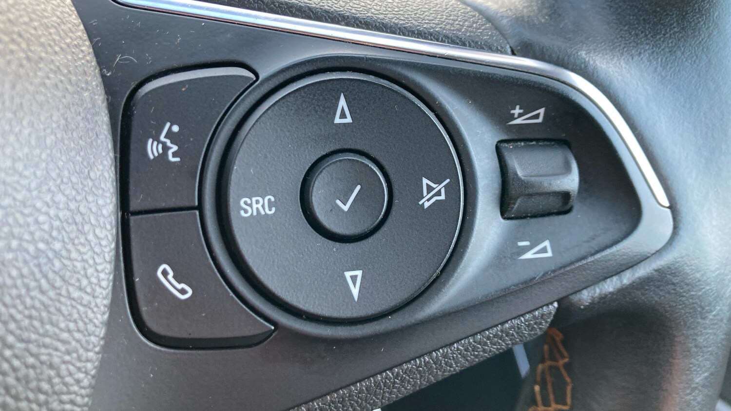 Used Vauxhall Crossland X 2018 for sale - 77493204: Photo 22