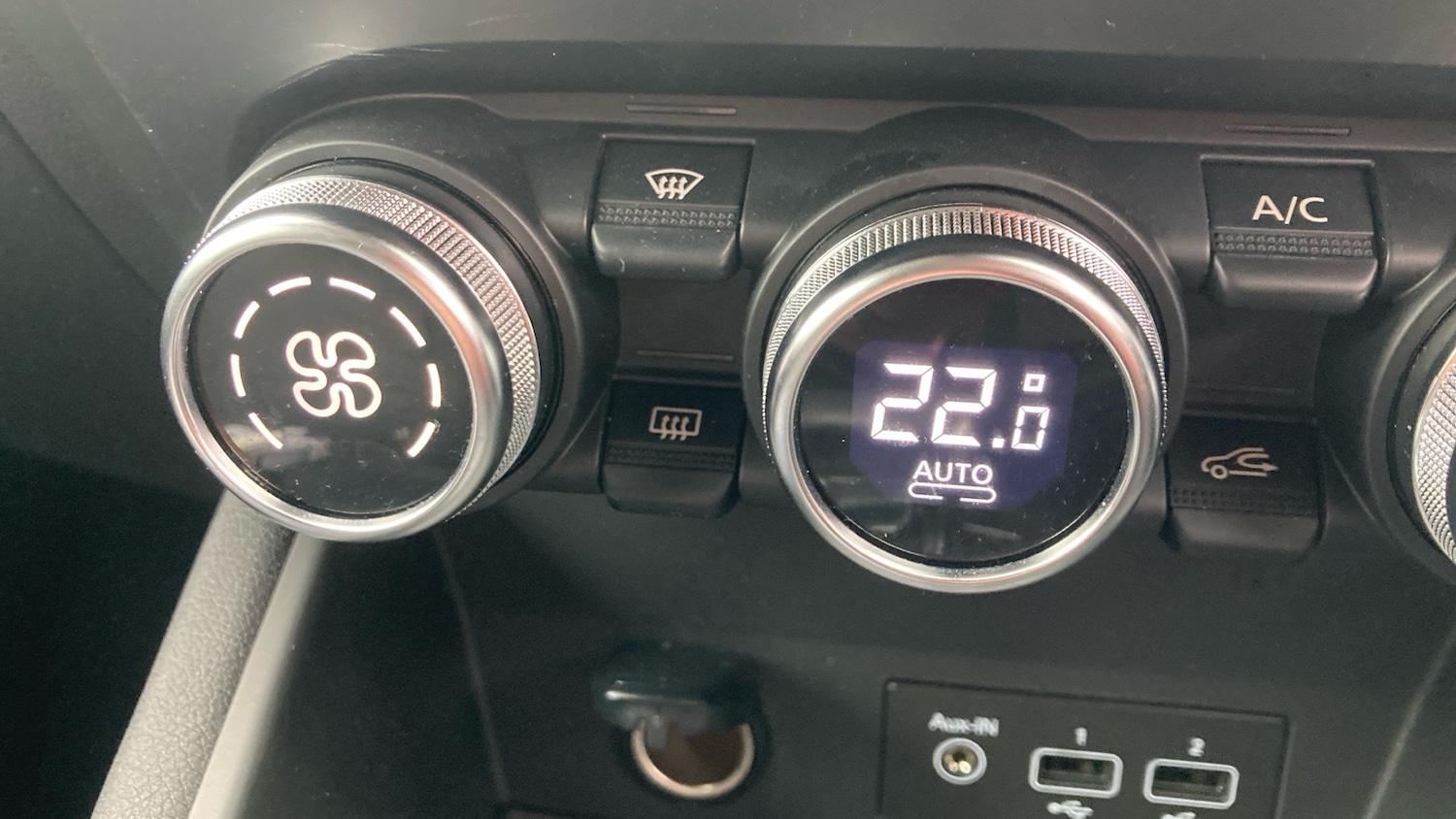 Used Renault Captur 2020 for sale - 76161861: Photo 29