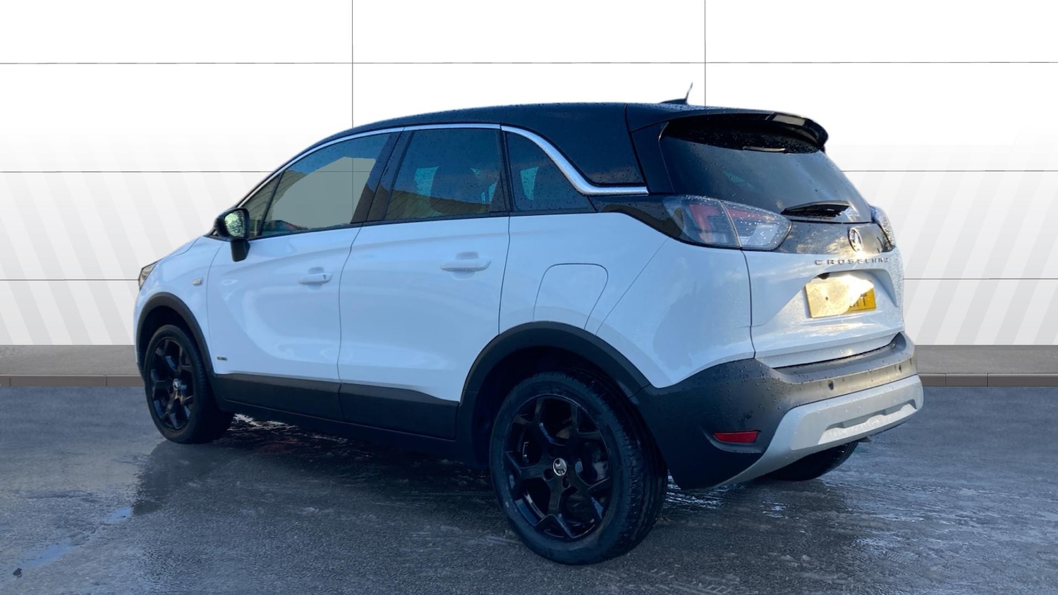 Used Vauxhall Crossland 2021 for sale - 77140519: Photo 2
