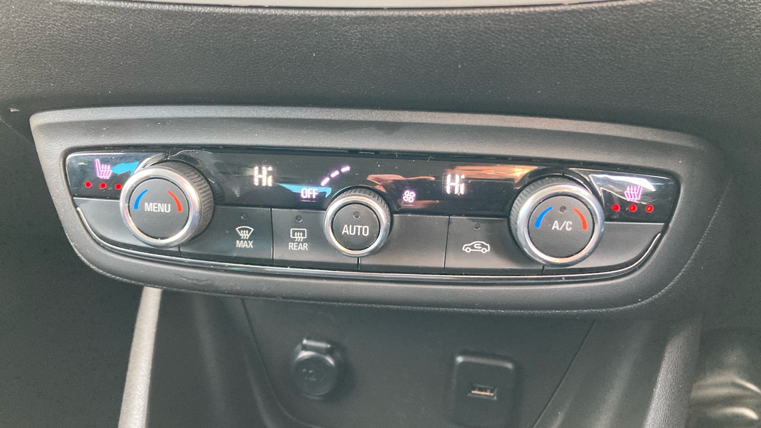 Used Vauxhall Crossland 2021 for sale - 77140519: Photo 26