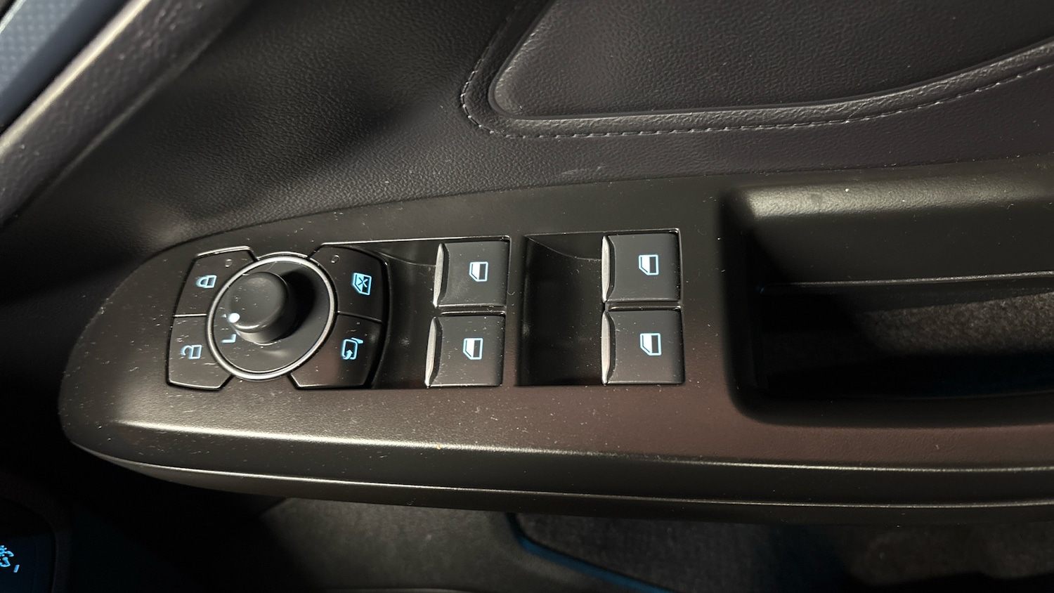 Used Ford Focus 2023 for sale - 76421750: Photo 23