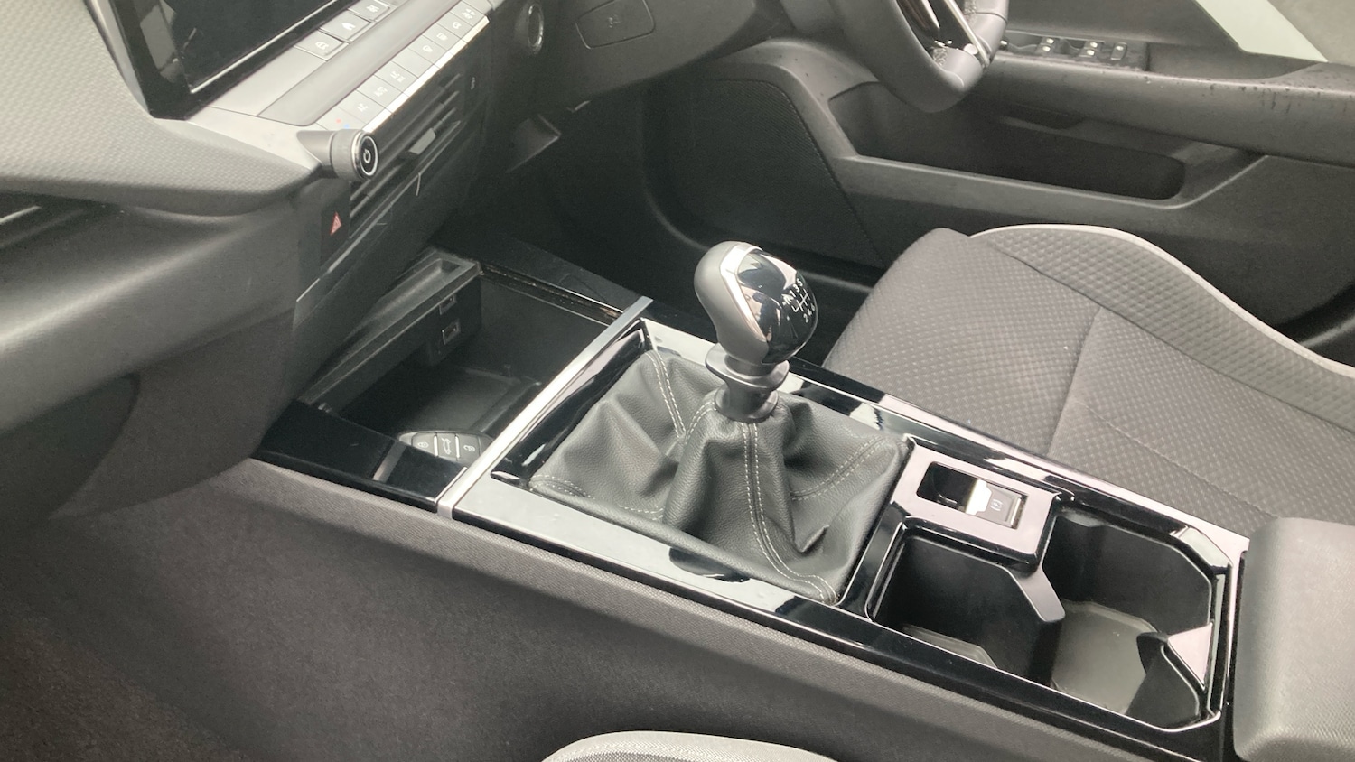 Used Vauxhall Astra 2022 for sale - 76532057: Photo 13