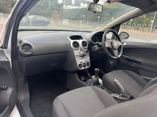 Used Vauxhall Corsa 2013 for sale - 73841055: Photo 23