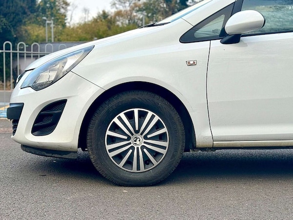 Used Vauxhall Corsa 2013 for sale - 73841055: Photo 28