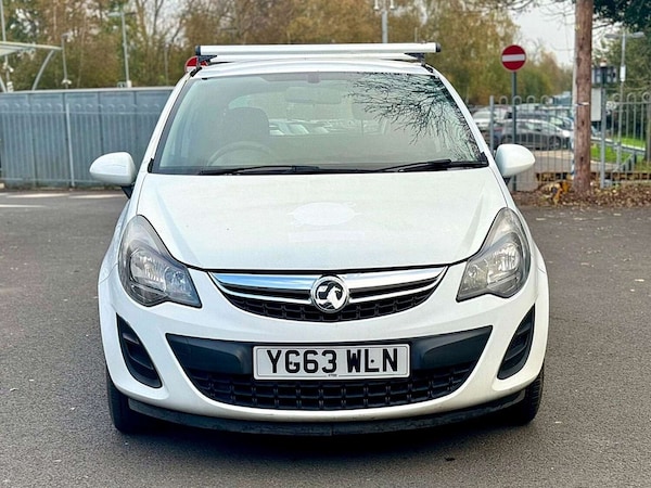 Used Vauxhall Corsa 2013 for sale - 73841055: Photo 2