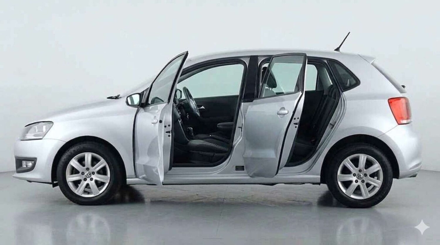 Used Volkswagen Polo 2010 for sale - 78109881: Photo 16