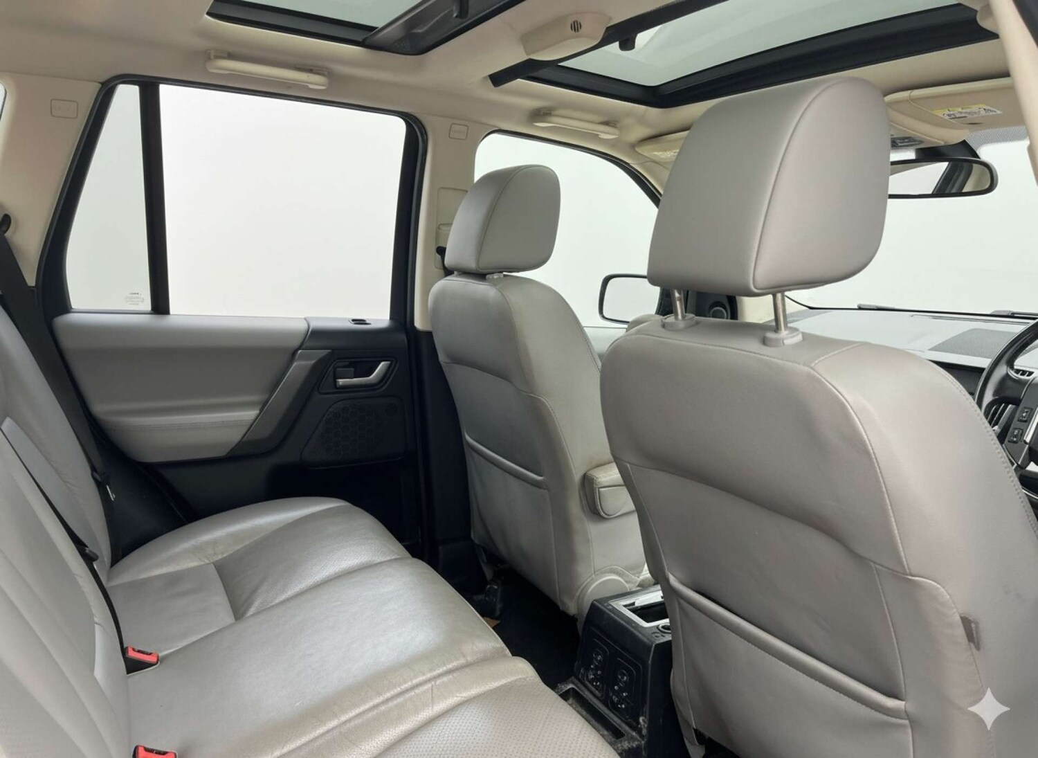 Used Land Rover Freelander 2009 for sale - 76407043: Photo 8