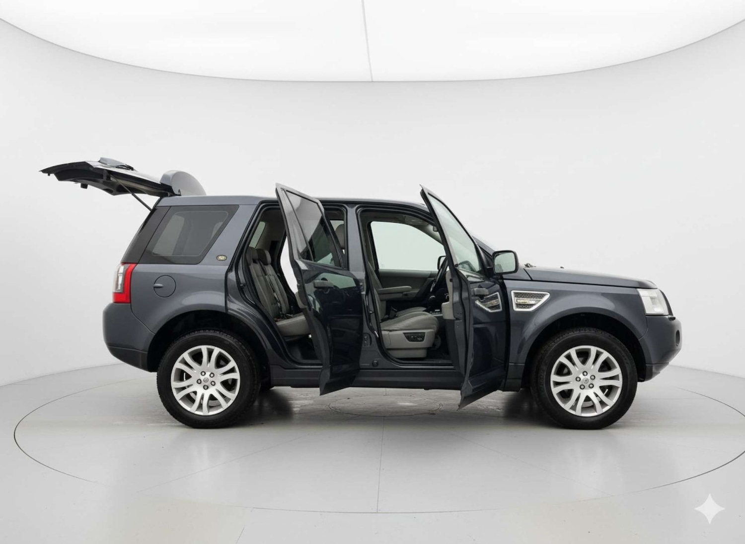Used Land Rover Freelander 2009 for sale - 76407043: Photo 9