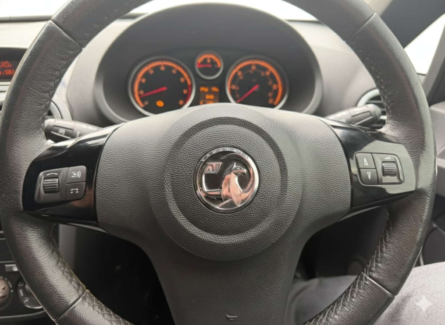 Used Vauxhall Corsa 2013 for sale - 77385496: Photo 12