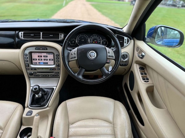 Used Jaguar X-Type 2009 for sale - 73841010: Photo 24