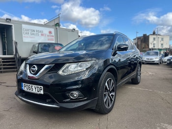 Used Nissan X-Trail 2015 for sale - 77896401: Photo