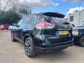 Used Nissan X-Trail 2015 for sale - 77896401: Photo