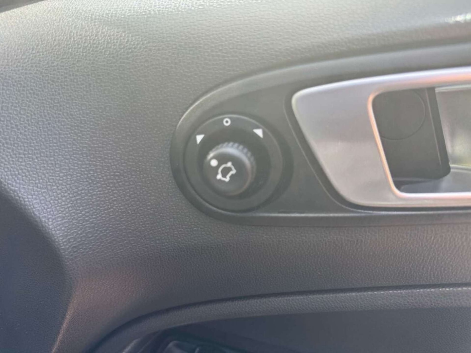 Used Ford Ecosport 2017 for sale - 78109877: Photo 16