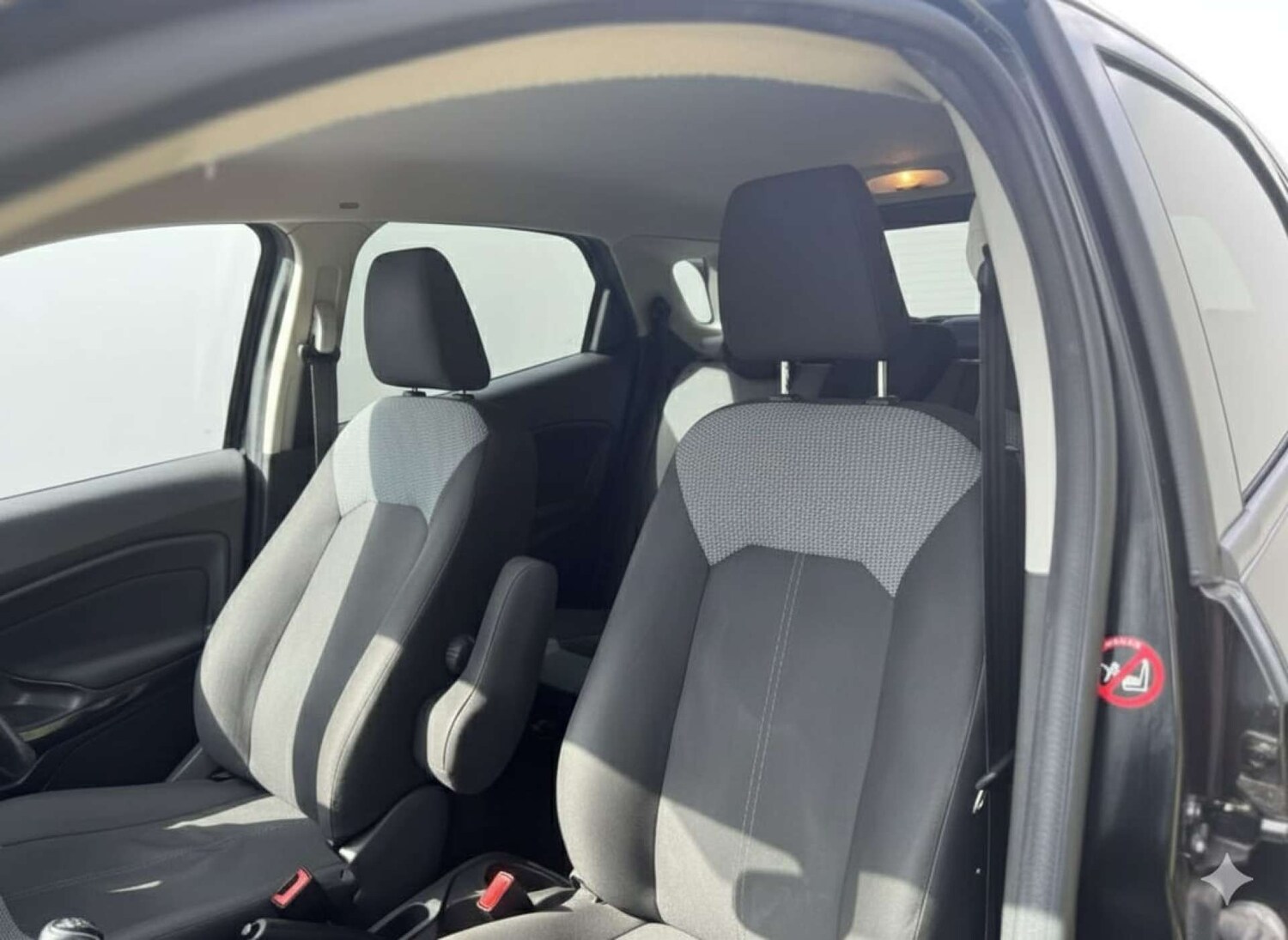 Used Ford Ecosport 2017 for sale - 78109877: Photo 31