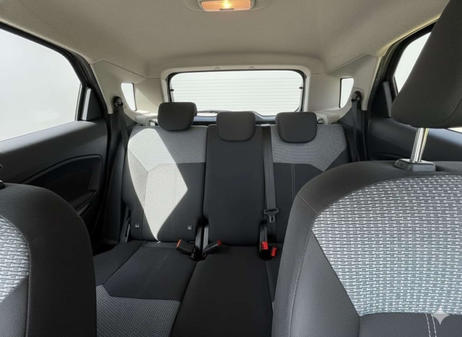 Used Ford Ecosport 2017 for sale - 78109877: Photo 33