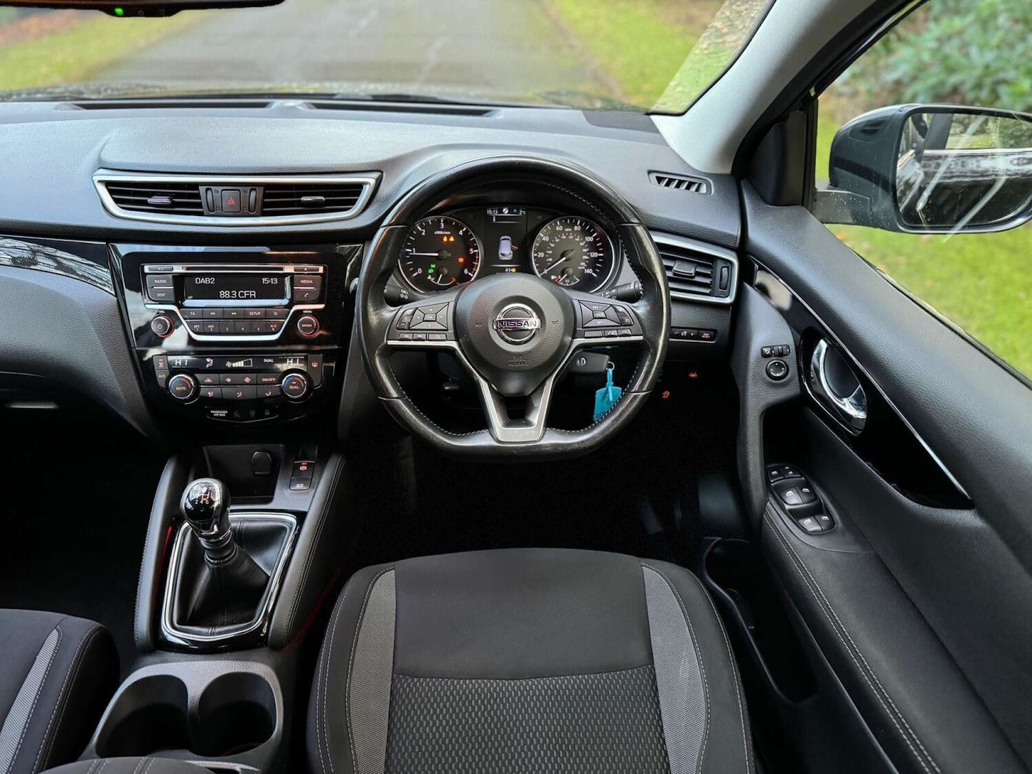 Used Nissan Qashqai 2017 for sale - 76600932: Photo 31