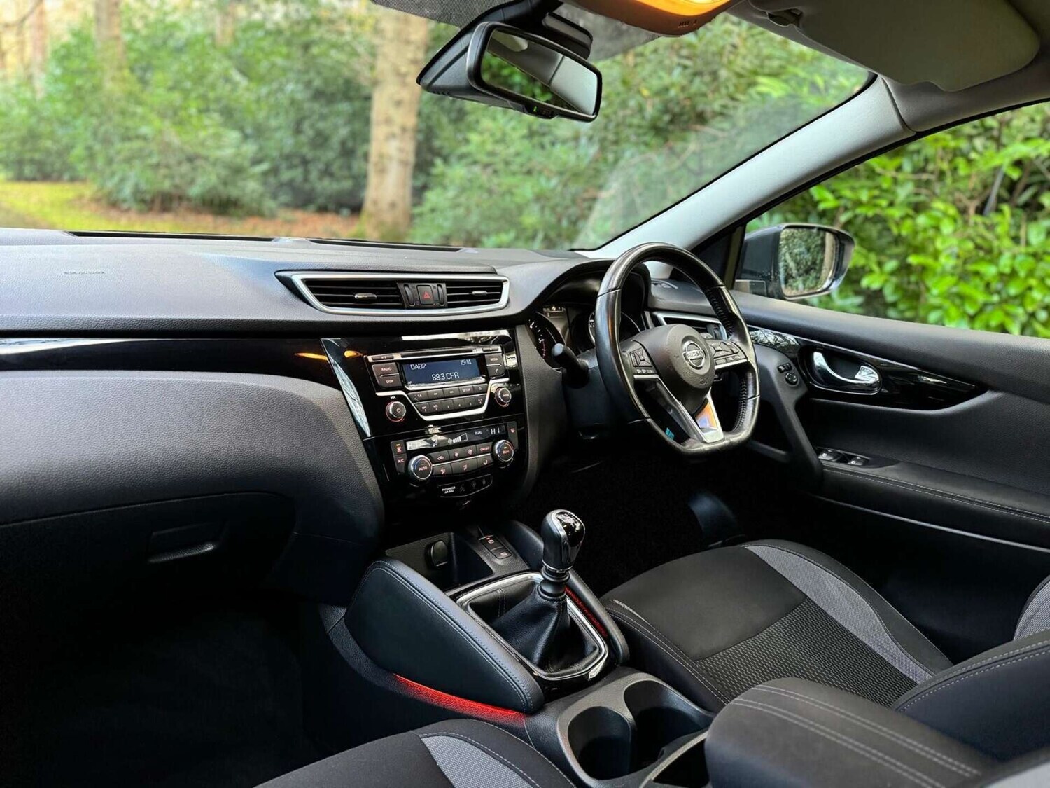 Used Nissan Qashqai 2017 for sale - 76600932: Photo 33