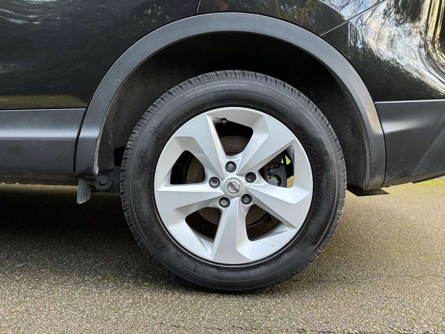 Used Nissan Qashqai 2017 for sale - 76600932: Photo 50