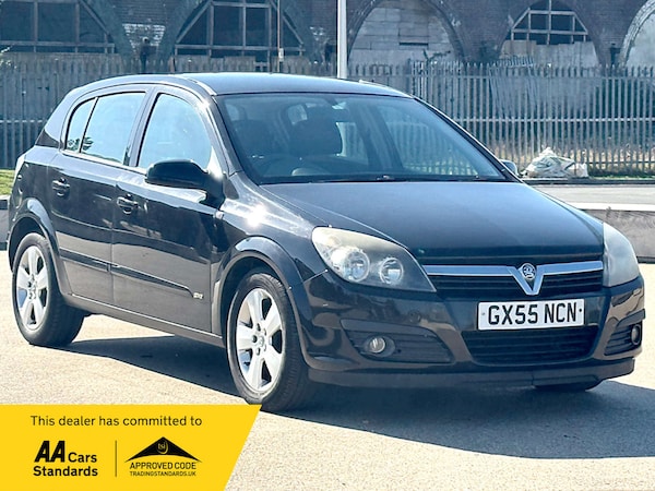 Used Vauxhall Astra 2005 for sale - 74117160: Photo 1