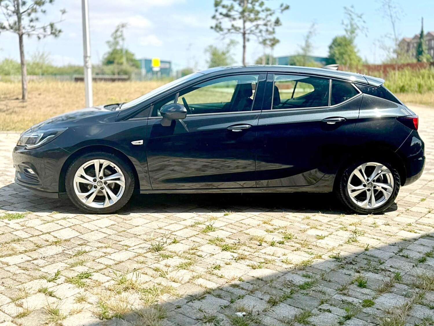 Vehicle 48