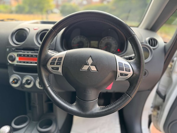 Used Mitsubishi Colt 2013 for sale - 76208637: Photo 14