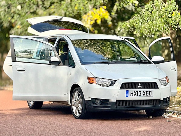 Used Mitsubishi Colt 2013 for sale - 76208637: Photo 31